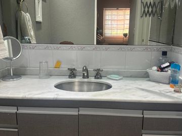 Casa lote propio con piscina