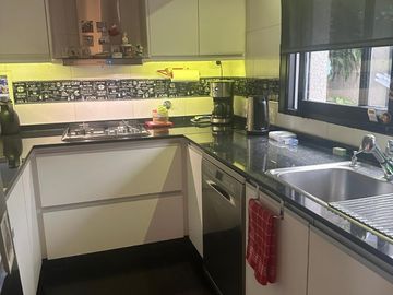 Casa lote propio con piscina
