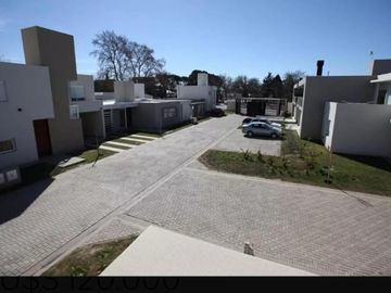 Vendo departamento en Solariegas - seguridad 24hs
