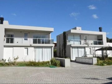 Vendo departamento en Solariegas - seguridad 24hs