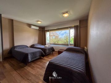 SOÑADA CASA EN VILLA ALLENDE GOLF-  IDEAL EMPRENDIMIENTO COMERCIAL -