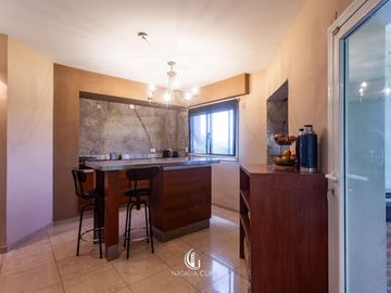 SOÑADA CASA EN VILLA ALLENDE GOLF-  IDEAL EMPRENDIMIENTO COMERCIAL -