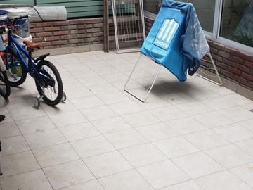 Depto. 3 Ambientes. C/ Dependencia. PB - 2 Patios -Excelente