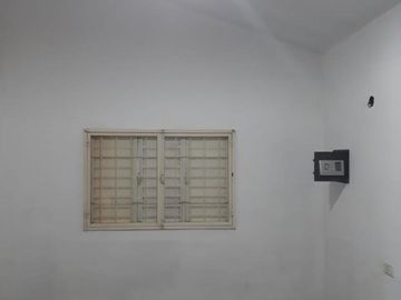 OPORTUNIDA EN VENTA LOCAL COMERCIAL Y VIVIENDA SOBRE AVENIDA