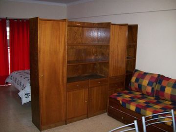 Monoambiente Dividido con Balcón en Venta en Plaza Colón