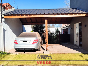 Casa quinta Francisco Alvarez