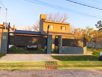 Casa quinta Francisco Alvarez