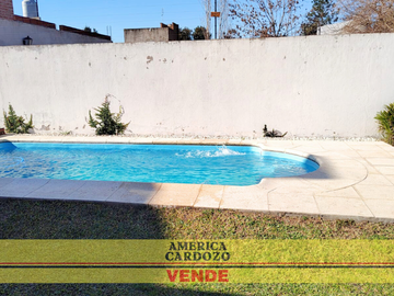 Casa quinta Francisco Alvarez