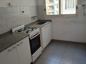 VENTA DEPARTAMENTO 2 AMB. TIPO DUPLEX (DOS PLANTAS) MUY LUMINOSO