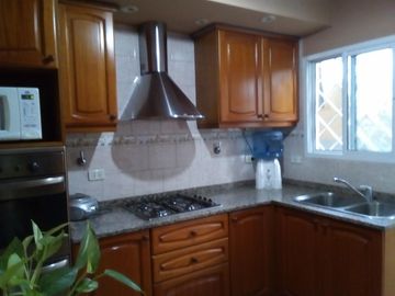 Hermosa Casa Americana en VENTA APTA CRÉDITO HIPOTECARIO en Glew.
