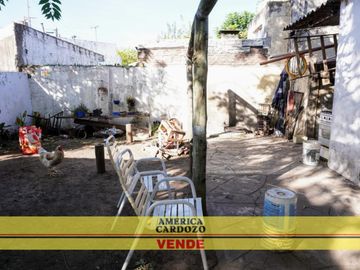 CASA EN VENTA 4 AMBIENTES, MORENO SUR