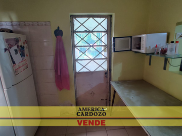 COMPLEJO DE CASA CON 2 DEPTS, 374 M2, MERLO NORTE