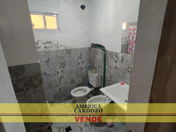 COMPLEJO DE CASA CON 2 DEPTS, 374 M2, MERLO NORTE