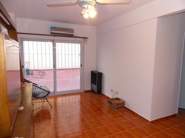 HERMOSO 3 AMB CON GRAN PATIO