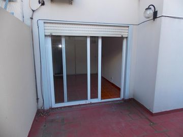 HERMOSO 3 AMB CON GRAN PATIO