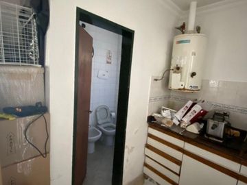CASA EN VENTA DE 4 AMBIENTES