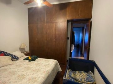 CASA EN VENTA DE 4 AMBIENTES