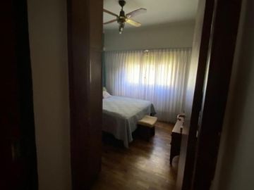 CASA EN VENTA DE 4 AMBIENTES