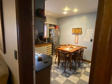 CASA EN VENTA DE 4 AMBIENTES