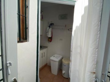 CASA EN VENTA DE 4 AMBIENTES