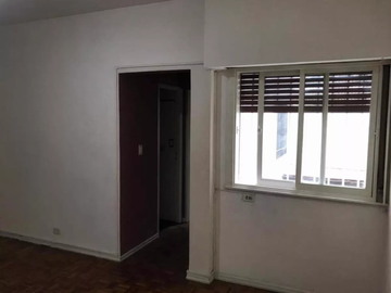 Venta Departamento 2 ambientes Moron Centro