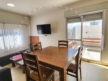 DEPARTAMENTO ÚNICO CON TERRAZA Y PARRILLA DE DOS DORMITORIOS