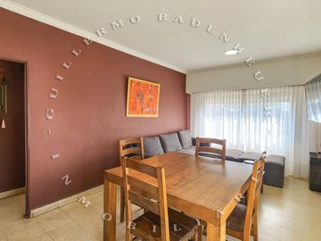 DEPARTAMENTO ÚNICO CON TERRAZA Y PARRILLA DE DOS DORMITORIOS