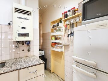 DEPARTAMENTO ÚNICO CON TERRAZA Y PARRILLA DE DOS DORMITORIOS