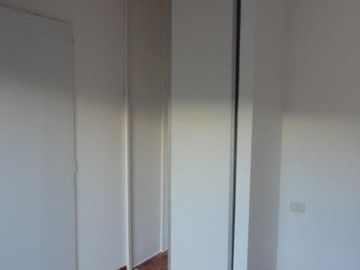 VENTA DE EXCELENTE DUPLEX 3 AMBIENTES EN LUIS GUILLÓN - 4 COCHERAS