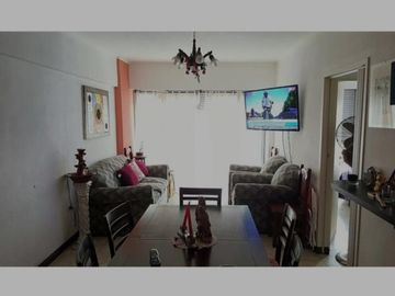 VENDO DEPTO TRES AMBIENTES
