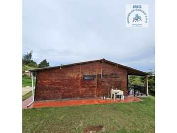 ref 898a lago calima/ en parcelación /vendo casa campestre