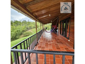 ref 898a lago calima/ en parcelación /vendo casa campestre
