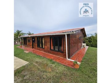ref 898a lago calima/ en parcelación /vendo casa campestre