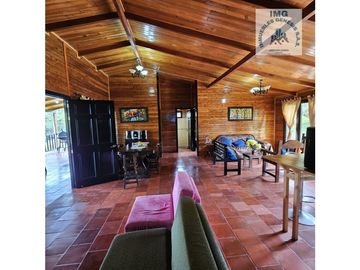 ref 898a lago calima/ en parcelación /vendo casa campestre