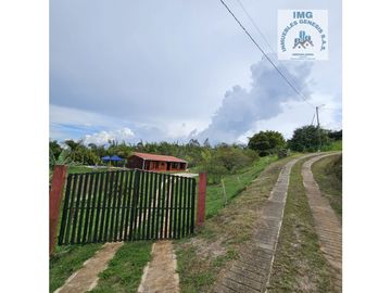 ref 898a lago calima/ en parcelación /vendo casa campestre