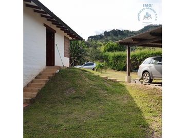 ref 859a lago calima/ vendo casa campestre