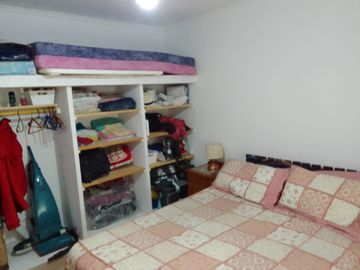 CASA 2 DORM, IMPECABLE, MUY BUEN LOTE