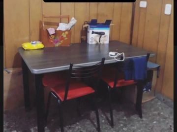 CASA EN PLANTA ALTA DE 3 AMBIENTES CON COCHERA.
