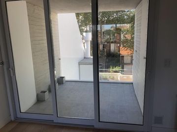NUÑEZ - Excelente Monoambiente Divisible con detalles de Categoria con Balcón. Amenities