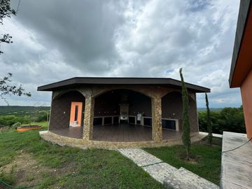 QUINTA / TERRENO EN VENTA EN MONTEMORELOS