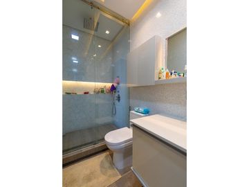 VENDO APARTAMENTO DE LUJO EN EL SECTOR DEL GOLF