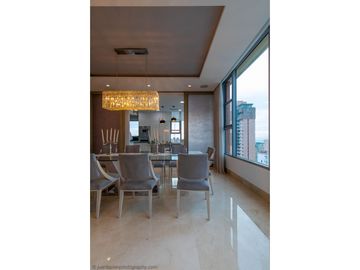 VENDO APARTAMENTO DE LUJO EN EL SECTOR DEL GOLF