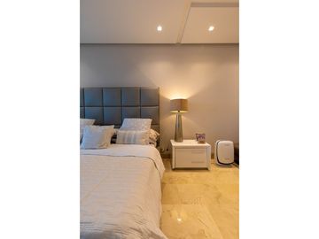 VENDO APARTAMENTO DE LUJO EN EL SECTOR DEL GOLF