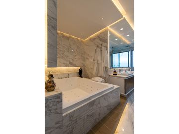 VENDO APARTAMENTO DE LUJO EN EL SECTOR DEL GOLF