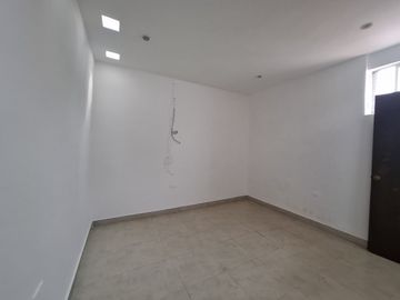 CASA VENTA AV TEPEYAC, 4 REC, 3 ESTACIONAMIENTOS