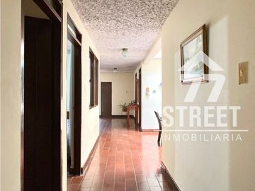 Primer piso en venta en Santa Inés