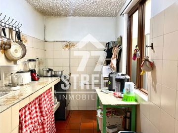 Primer piso en venta en Santa Inés