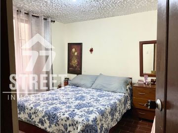 Primer piso en venta en Santa Inés