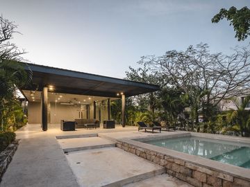Casa en venta una planta Mérida Yucatán, Privada Návita Santa Gertrudis Copó