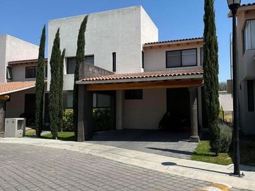 CASA VILLA TOSCANA BALVANERA CORREGIDORA QUERETARO